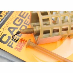 Cage feeder coup guru commercial cage feeder